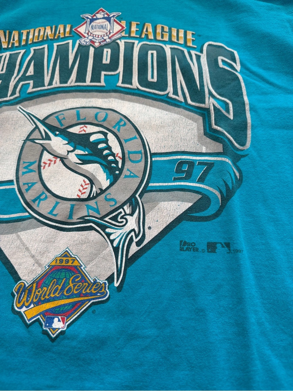 90s Florida Marlins pro player made in USA single stitch graphic tshirt fits S - Picture 4 of 5